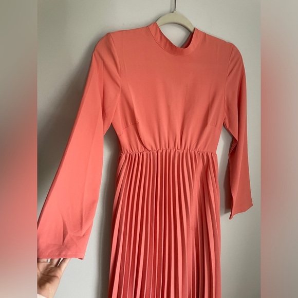 ASOS Maternity High Neck Pleated Long Sleeve Pink Midi Dress Women’s 4 NWOT - Picture 3 of 7